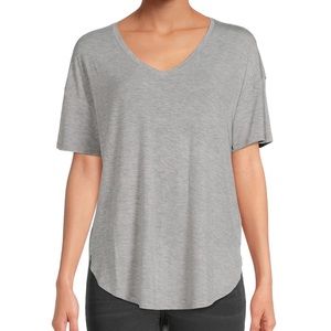 Time and Tru Women’s V Neck Tunic Tee